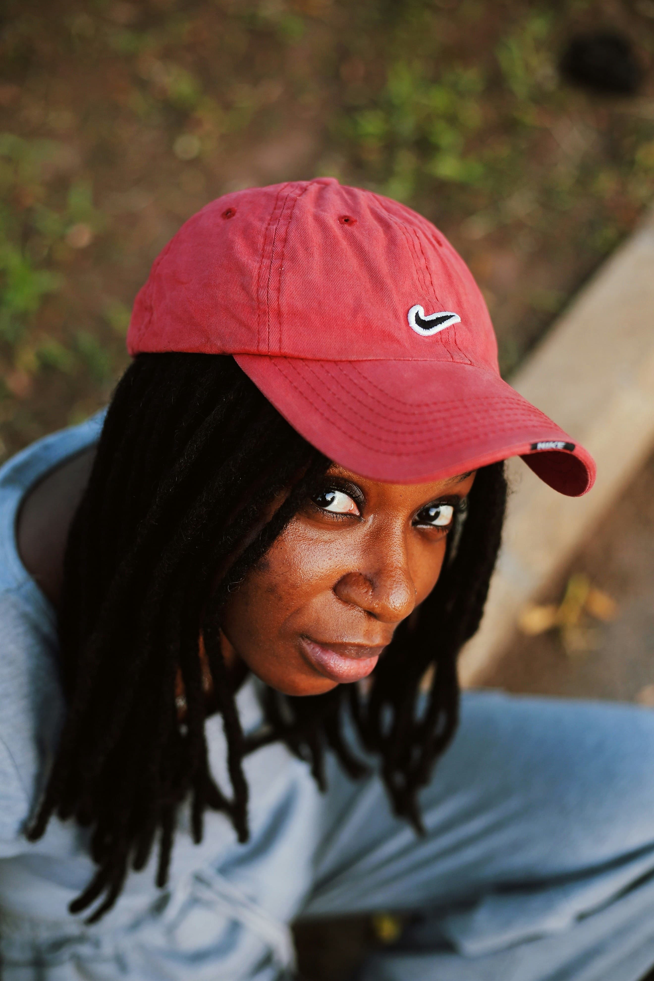 Nike Heritage Red Swoosh Cap