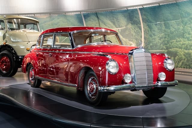 Mercedes Benz Collector Scale Model